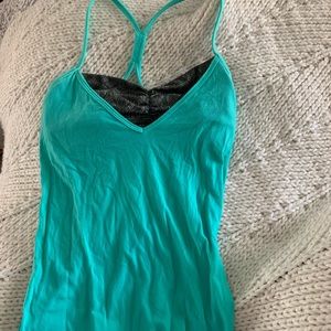 Lululemon Workout Top w Sports Bra